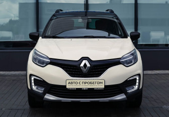 Подержанный автомобиль Renault Kaptur 2018 года (21 фото)