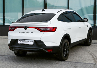 Подержанный автомобиль Renault Arkana 2021 года (5 фото)