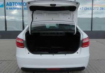 Подержанный автомобиль LADA (ВАЗ) Vesta Sedan 2017 года (18 фото)