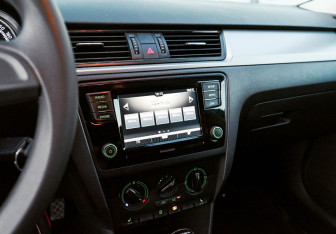 Подержанный автомобиль Skoda Rapid Liftback 2019 года (11 фото)