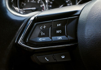 Подержанный автомобиль Mazda CX-9 2018 года (13 фото)