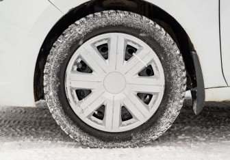 Подержанный автомобиль Skoda Rapid Liftback 2015 года (19 фото)