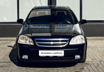 Подержанный автомобиль Chevrolet Lacetti Sedan 2008 года (8 фото)