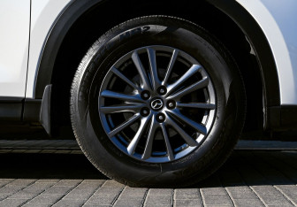 Подержанный автомобиль Mazda CX-5 2018 года (21 фото)