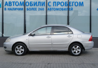 Подержанный автомобиль Toyota Corolla Sedan 2005 года (2 фото)