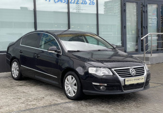 Подержанный автомобиль Volkswagen Passat Sedan 2009 года (7 фото)