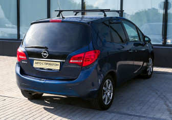Подержанный автомобиль Opel Meriva 2012 года (5 фото)