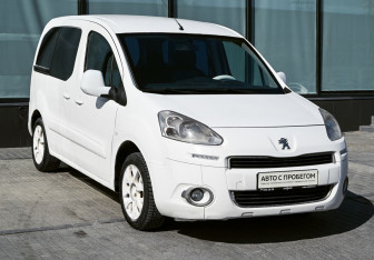 Подержанный автомобиль Peugeot Partner 2012 года (7 фото)