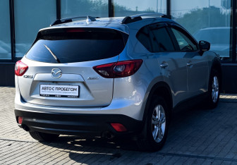 Подержанный автомобиль Mazda CX-5 2015 года (5 фото)