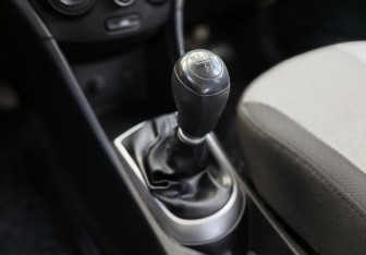 Подержанный автомобиль Hyundai Solaris Sedan 2011 года (13 фото)