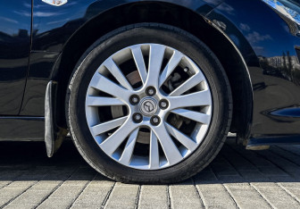 Подержанный автомобиль Mazda 6 Sedan 2012 года (19 фото)