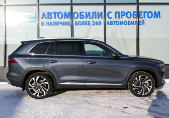 Подержанный автомобиль Geely Monjaro 2024 года (6 фото)
