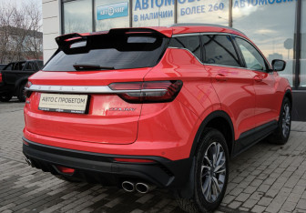 Подержанный автомобиль Geely Coolray 2021 года (5 фото)