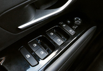 Подержанный автомобиль Hyundai Tucson 2023 года (12 фото)