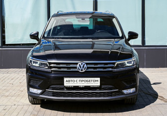Подержанный автомобиль Volkswagen Tiguan 2017 года (8 фото)