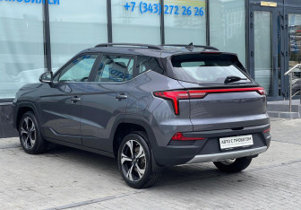 Подержанный автомобиль Москвич 3 2023 года (3 фото)