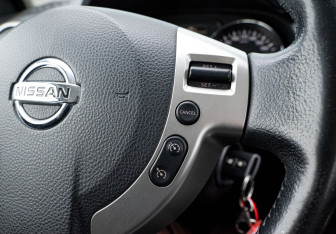 Подержанный автомобиль Nissan Qashqai 2013 года (13 фото)