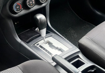 Подержанный автомобиль Mitsubishi Lancer Sedan 2010 года (12 фото)