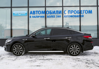 Подержанный автомобиль Kia Optima Sedan 2019 года (2 фото)