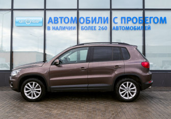 Подержанный автомобиль Volkswagen Tiguan 2016 года (2 фото)