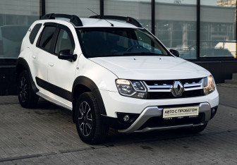 Подержанный автомобиль Renault Duster 2019 года (7 фото)