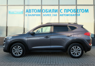 Подержанный автомобиль Hyundai Tucson 2015 года (2 фото)