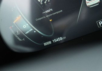 Подержанный автомобиль Москвич 3 2024 года (18 фото)