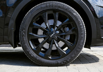 Подержанный автомобиль Kia Sorento 2023 года (22 фото)