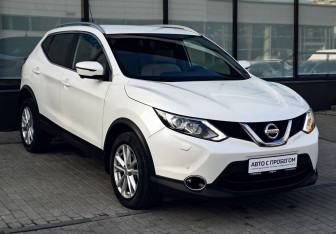 Подержанный автомобиль Nissan Qashqai 2016 года (7 фото)