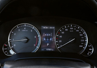 Подержанный автомобиль Lexus RX 2018 года (18 фото)