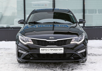 Подержанный автомобиль Kia Optima Sedan 2019 года (8 фото)