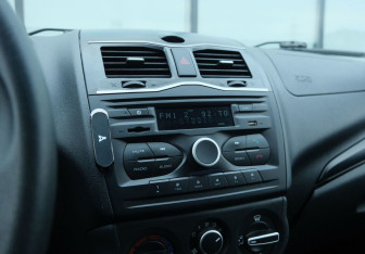 Подержанный автомобиль LADA (ВАЗ) Granta Liftback 2024 года (12 фото)