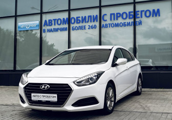 Подержанный автомобиль Hyundai i40 Sedan 2016 года (1 фото)