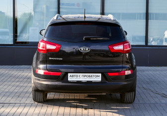Подержанный автомобиль Kia Sportage 2012 года (4 фото)