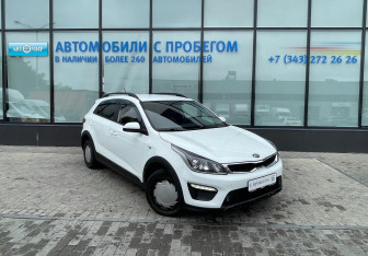 Подержанный автомобиль Kia Rio Hatchback 2019 года (7 фото)