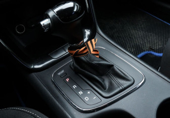 Подержанный автомобиль Kia Ceed Hatchback 2014 года (15 фото)