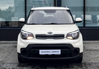 Подержанный автомобиль Kia Soul 2017 года (8 фото)