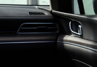 Подержанный автомобиль Kia K5 2022 года (25 фото)
