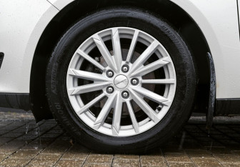 Подержанный автомобиль Ford Focus Sedan 2018 года (21 фото)