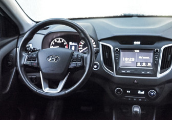 Подержанный автомобиль Hyundai Creta 2019 года (19 фото)