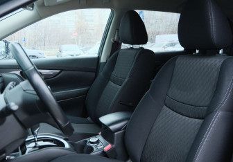 Подержанный автомобиль Nissan X-Trail 2019 года (18 фото)