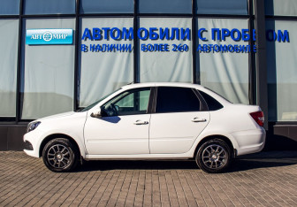 Подержанный автомобиль LADA (ВАЗ) Granta Sedan 2024 года (2 фото)