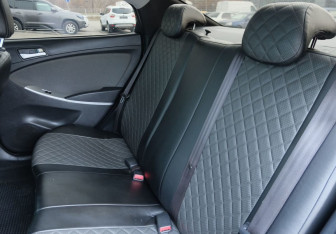 Подержанный автомобиль Hyundai Solaris Sedan 2013 года (18 фото)