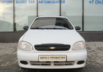 Подержанный автомобиль Chevrolet Lanos 2006 года (8 фото)