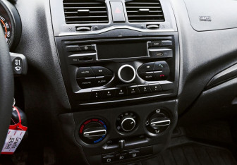 Подержанный автомобиль LADA (ВАЗ) Granta Liftback 2020 года (12 фото)