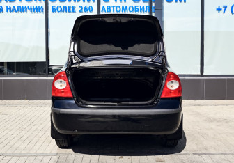 Подержанный автомобиль Ford Focus Sedan 2007 года (20 фото)