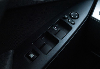 Подержанный автомобиль Mazda 3 Hatchback 2012 года (16 фото)