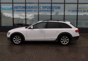 Подержанный автомобиль Audi A4 allroad 2013 года (2 фото)