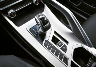 Подержанный автомобиль Geely Coolray 2021 года (10 фото)