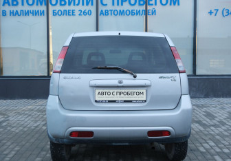Подержанный автомобиль Suzuki Swift Hatchback 2002 года (4 фото)